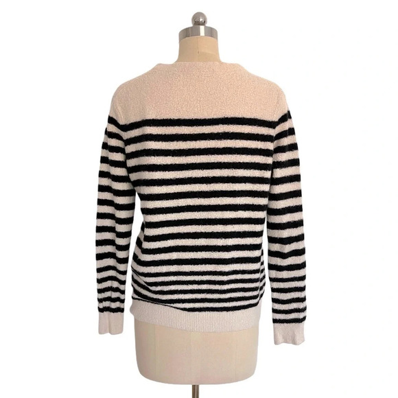 VINCE Wool Bouqle Engineered Stripe Crew coastal off white black crew sweater M - Picture 6 of 11